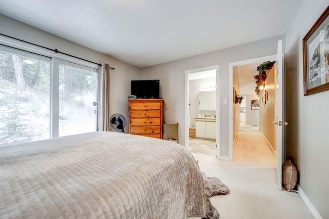 1709 East Hillcrest Drive, House other with 4 bedrooms, 3 bathrooms and null parking in Hillcrest AB | Image 18