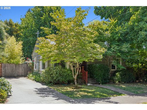 5618 Se Pine St, Portland, OR, 97215-1278 | Card Image