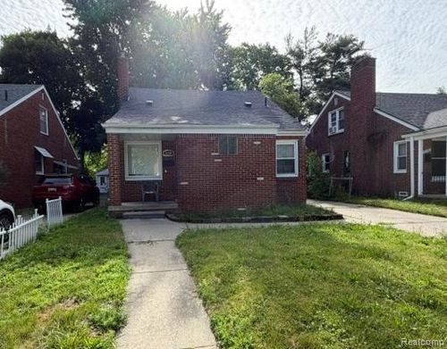 8260 Beaverland, Detroit, MI, 48239-1104 | Card Image