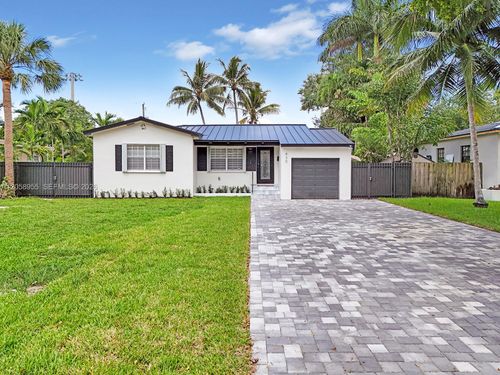 430 Forrest Dr, Miami Springs, FL, 33166-7217 | Card Image