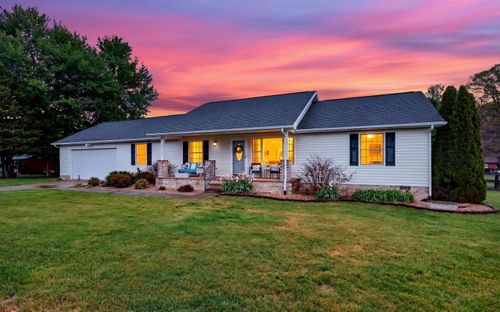 1582 Howardsville Tpke, STUARTS DRAFT, VA, 24477-2501 | Card Image