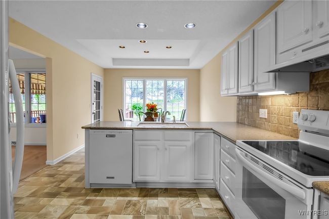 8476 Chadway Ct, House other with 2 bedrooms, 2 bathrooms and null parking in Buffalo NY | Image 22