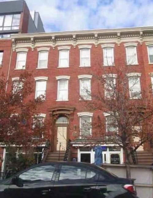 204-673 Bergen Ave, Jersey City, NJ, 07304-2645 | Card Image