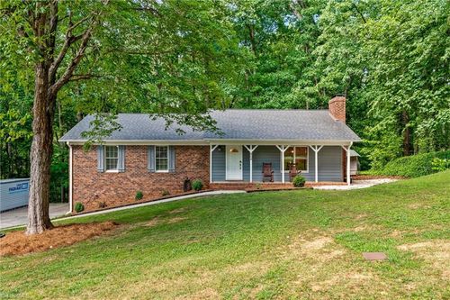 464 Lansdowne Pl, Winston Salem, NC, 27107-9212 | Card Image