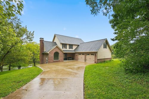 210 Mallard Point Ct, Georgetown, KY, 40324-9233 | Card Image