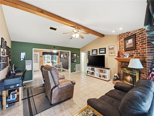 2770 Trey Ln, Brenham, TX, 77833-7155 | Card Image