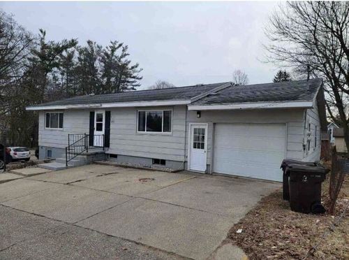 317 N Warren Avenue, Big Rapids, MI, 49307 | Card Image