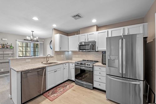 709-709 Gazebo Cir, Reading, MA, 01867-4063 | Card Image