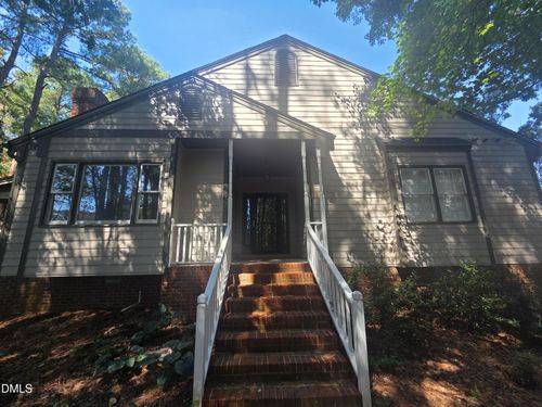 8316 Wycombe Ln, Raleigh, NC, 27615-3038 | Card Image