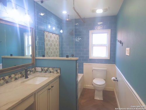 8842 Thatch Dr, San Antonio, TX, 78240-3714 | Card Image