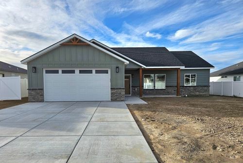 1309 18th Ave N, Jerome, ID, 83338 | Card Image