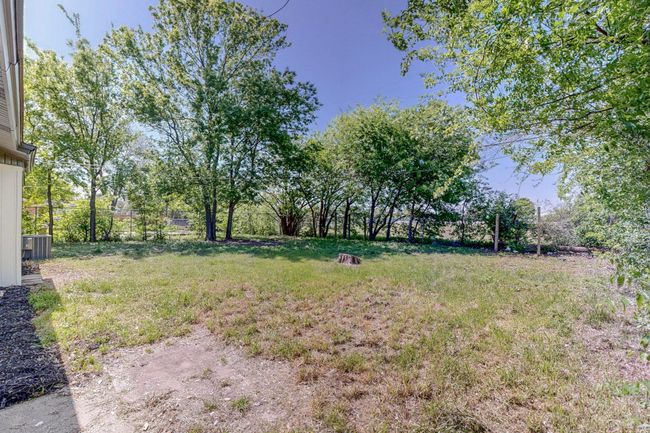 128 Se Gardens Blvd, House other with 3 bedrooms, 2 bathrooms and null parking in Burleson TX | Image 38