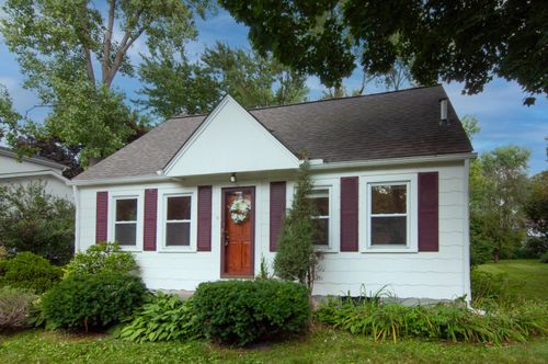 520 Center Dr, Ann Arbor, MI, 48103-2871 | Card Image