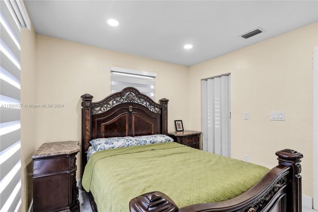 24260 Sw 129 Th Path, House other with 3 bedrooms, 1 bathrooms and null parking in Homestead FL | Image 14