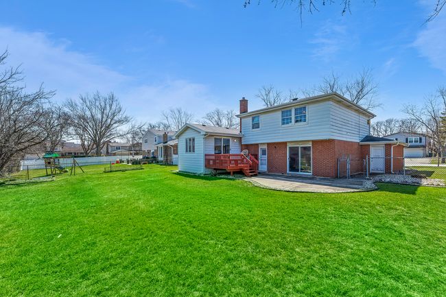 2213 Strawberry Ln, House other with 3 bedrooms, 3 bathrooms and 2 parking in Glenview IL | Image 31