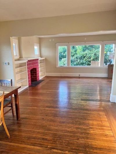 42nd Street, House other with 2 bedrooms, 1 bathrooms and null parking in Oakland CA | Image 3