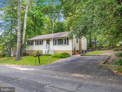 831 Boxwood Trail, House other with 3 bedrooms, 2 bathrooms and null parking in CROWNSVILLE MD | Image 1