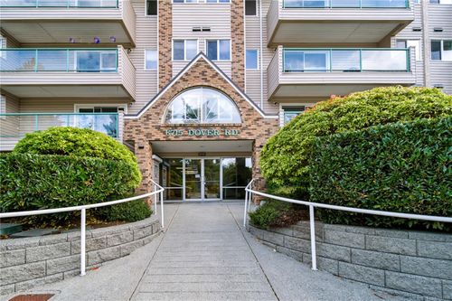 101-6715 Dover Rd, Nanaimo, BC, V9V1L8 | Card Image