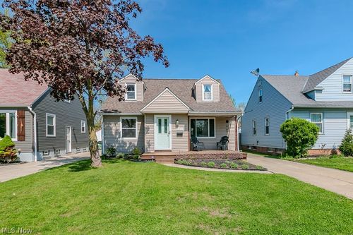29023 Weber Ave, Wickliffe, OH, 44092-2344 | Card Image