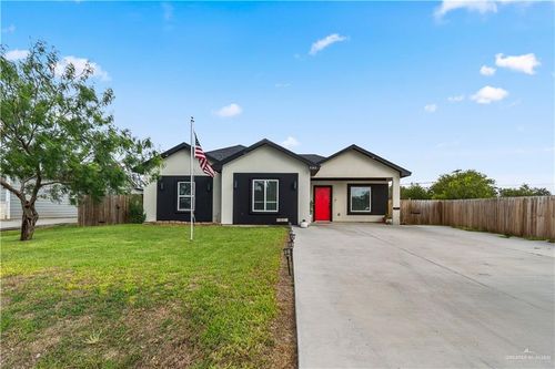 1161 N Mccullough St, San Benito, TX, 78586-5512 | Card Image