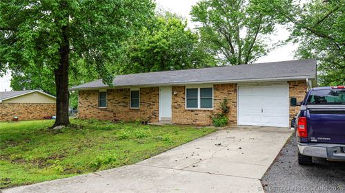 1536 100th St Nw, Grove, OK, 74344-4600 | Card Image