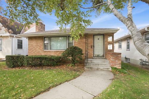 5216 Bloomington Ave, Minneapolis, MN, 55417-1820 | Card Image