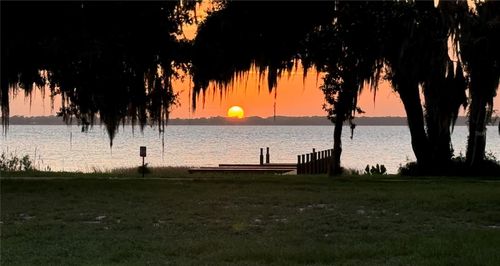 2898 Ann Rou Rd, TAVARES, FL, 32778-5320 | Card Image