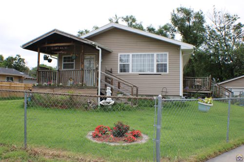 3110 Se Indiana Ave, Topeka, KS, 66605-2640 | Card Image