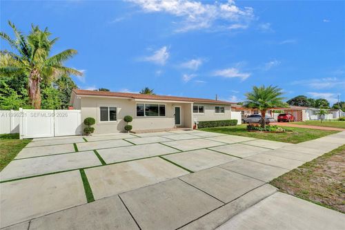 19625 Nw 6th Pl, Miami Gardens, FL, 33169-3251 | Card Image