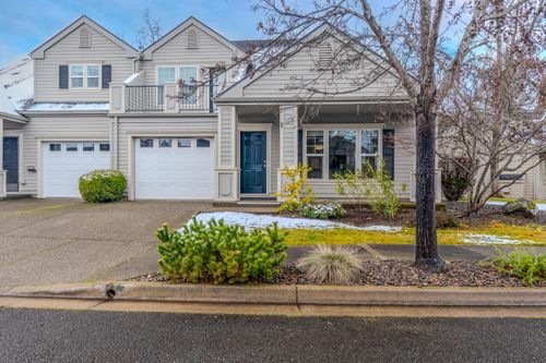 215 Jackson Creek Drive, Jacksonville, OR, 97530 | Card Image