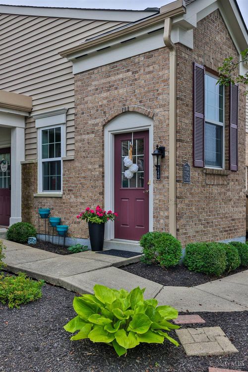 7740 Bridge Point Dr, Cincinnati, OH, 45248 | Card Image