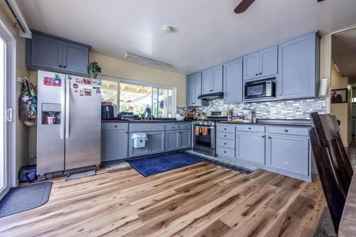 14513 Mirando St, Poway, CA, 92064-5019 | Card Image