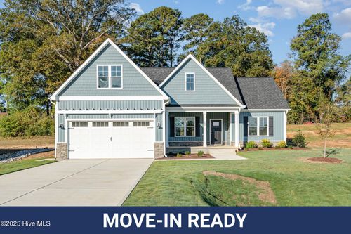 183 Tee Dr, Selma, NC, 27576-2399 | Card Image