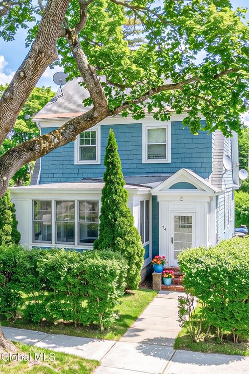 24 W Erie Street, Albany, NY, 12208 | Card Image