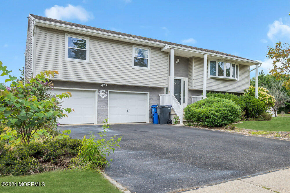 Aspen Ct, Toms River, NJ 08753