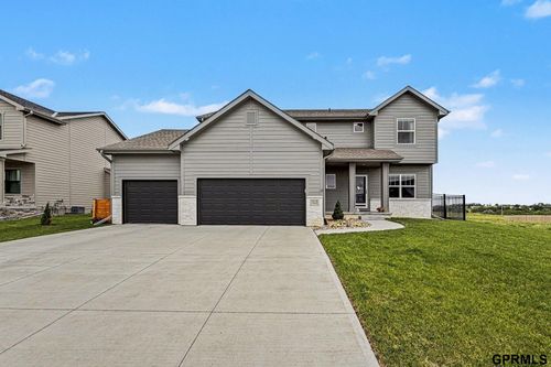 12119 S 109th St, Papillion, NE, 68046-5885 | Card Image