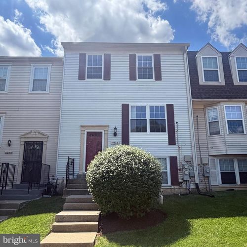 7212 Lost Spring Ct, LANHAM, MD, 20706-3834 | Card Image