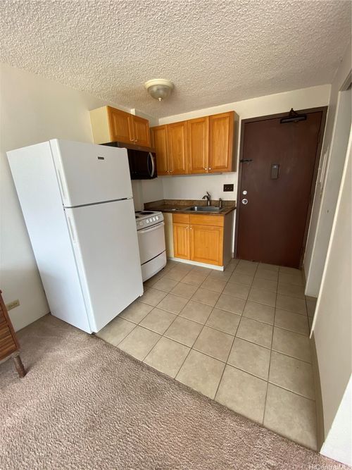 806-1560 Kanunu St, Honolulu, HI, 96814-3203 | Card Image