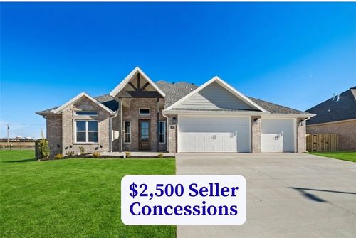 1230 Fierce Ln, Centerton, AR, 72719 | Card Image
