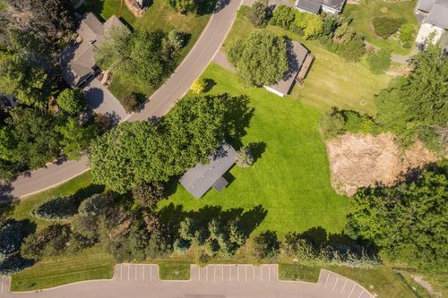 70 Kingsview Ln N, Plymouth, MN, 55447-4318 | Card Image