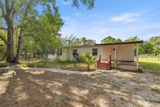 8587 Sw 34 Th Pl, House other with 5 bedrooms, 3 bathrooms and null parking in Ocala FL | Image 5