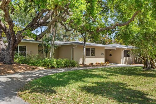 6845 Sw 129th Ter, Pinecrest, FL, 33156-6276 | Card Image