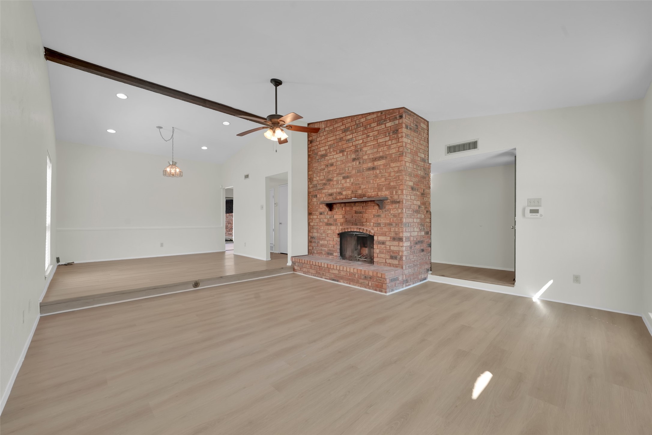 Residential Lease in Garland 3