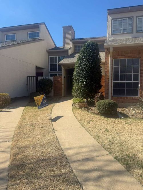12812 Woodbend Ct, Dallas, TX, 75243-2119 | Card Image