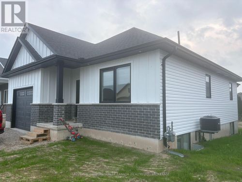 63 Rebecca Dr, Aylmer, ON, N5H | Card Image