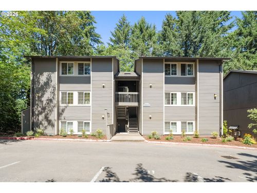 4-2417 Sw Nebraska St, Portland, OR, 97239 | Card Image