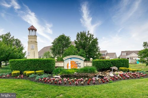 9 Mccay Way, DELANCO, NJ, 08075-5229 | Card Image
