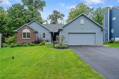 8212 Royal Scarlet Drive, Lysander, NY, 13027 | Card Image