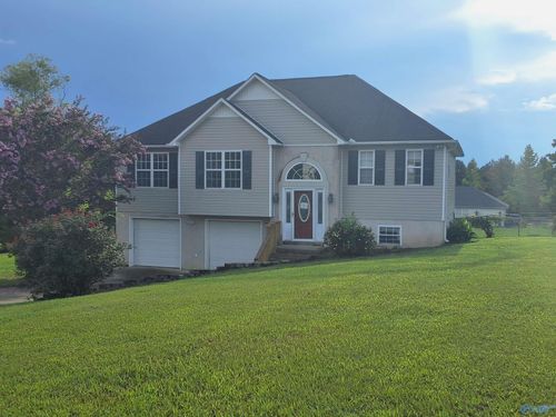 2420 Cedar Ridge Cir, Hokes Bluff, AL, 35903-4699 | Card Image