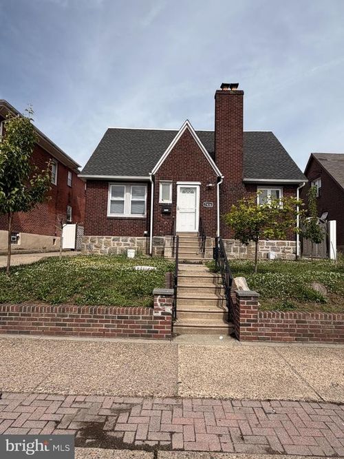 7414 Castor Ave, PHILADELPHIA, PA, 19152-4206 | Card Image
